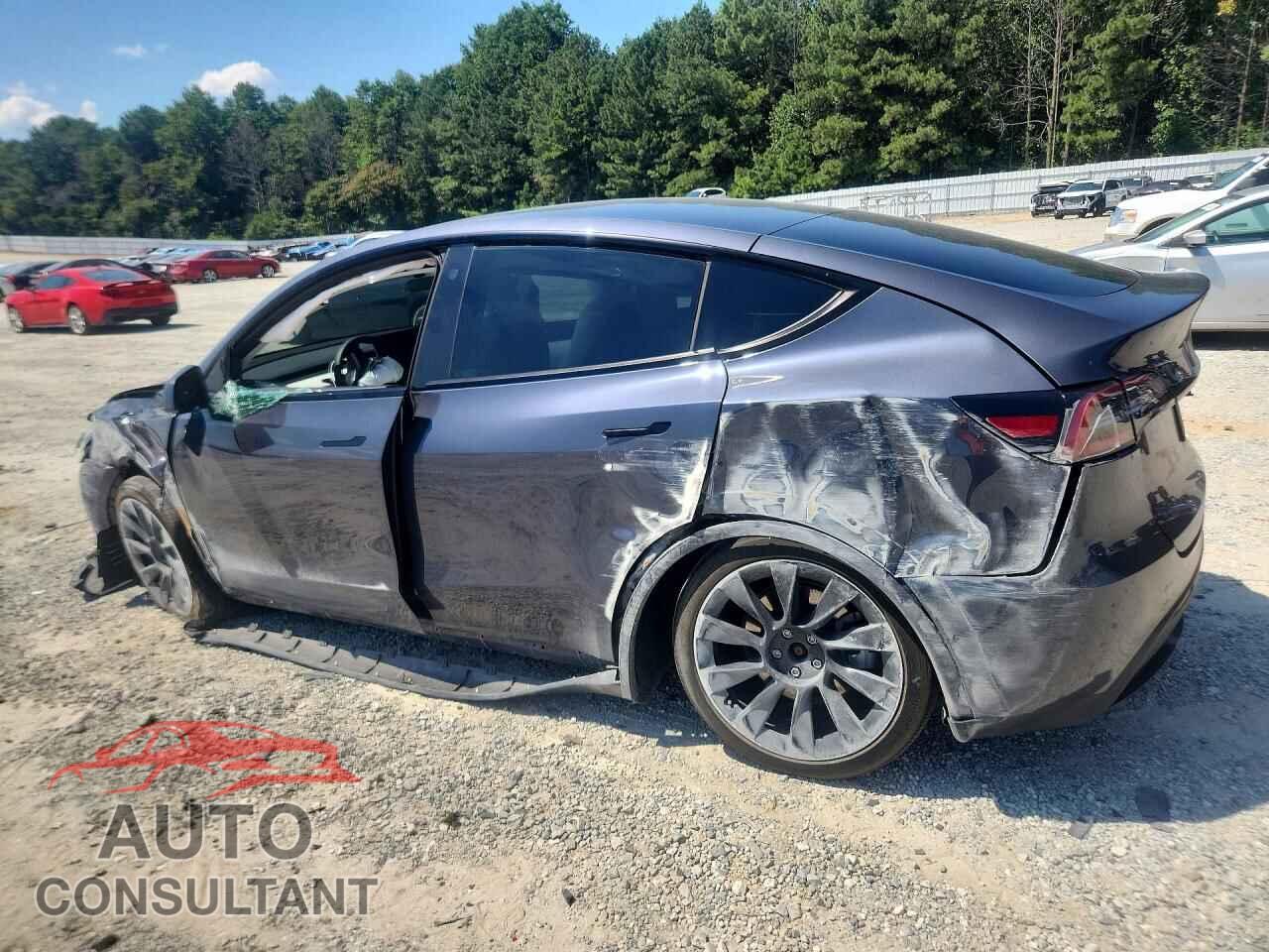 TESLA MODEL Y 2022 - 7SAYGDEE6NF420481