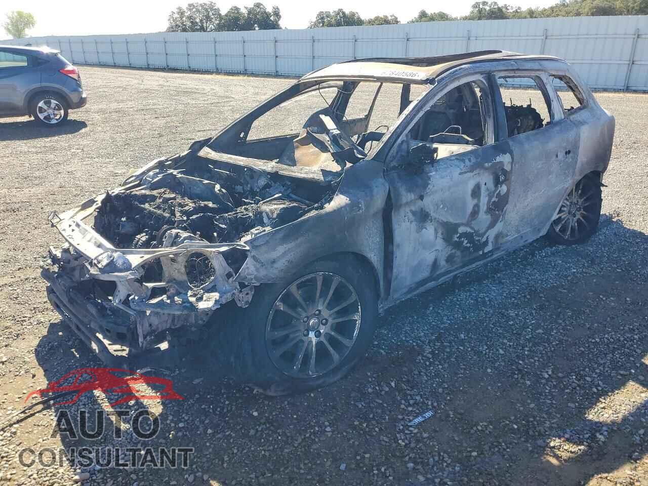 VOLVO XC60 2010 - YV4992DZ1A2053715