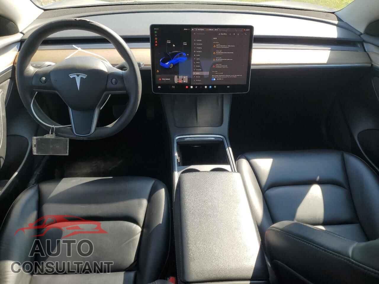 TESLA MODEL 3 2022 - 5YJ3E1EA4NF372309