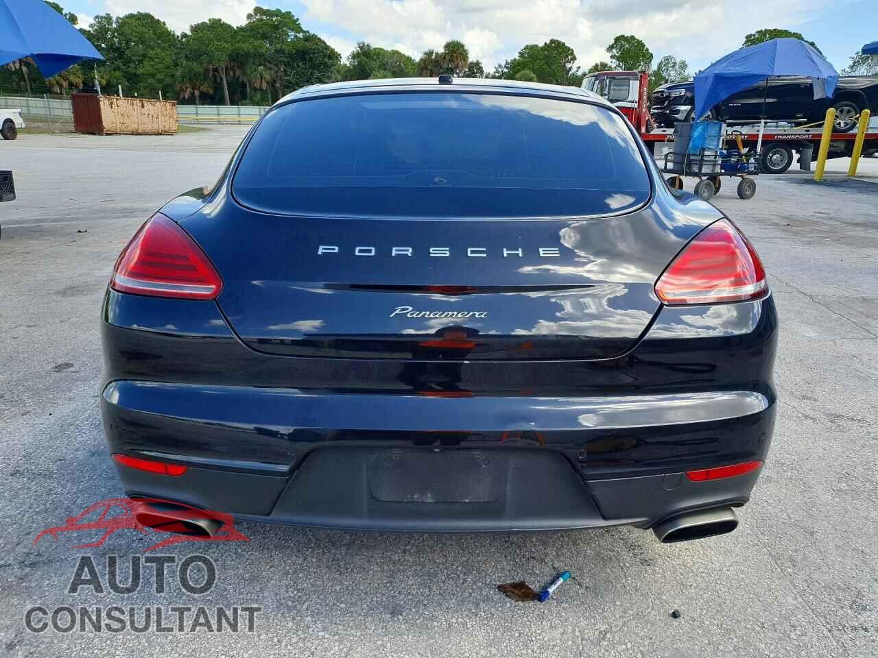 PORSCHE PANAMERA 2014 - WP0AA2A74EL010450