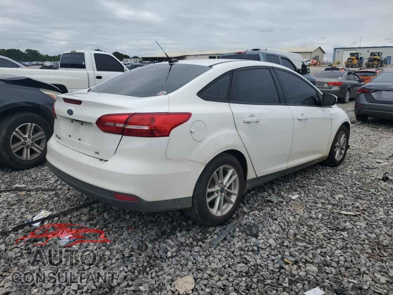 FORD FOCUS 2017 - 1FADP3F25HL228535