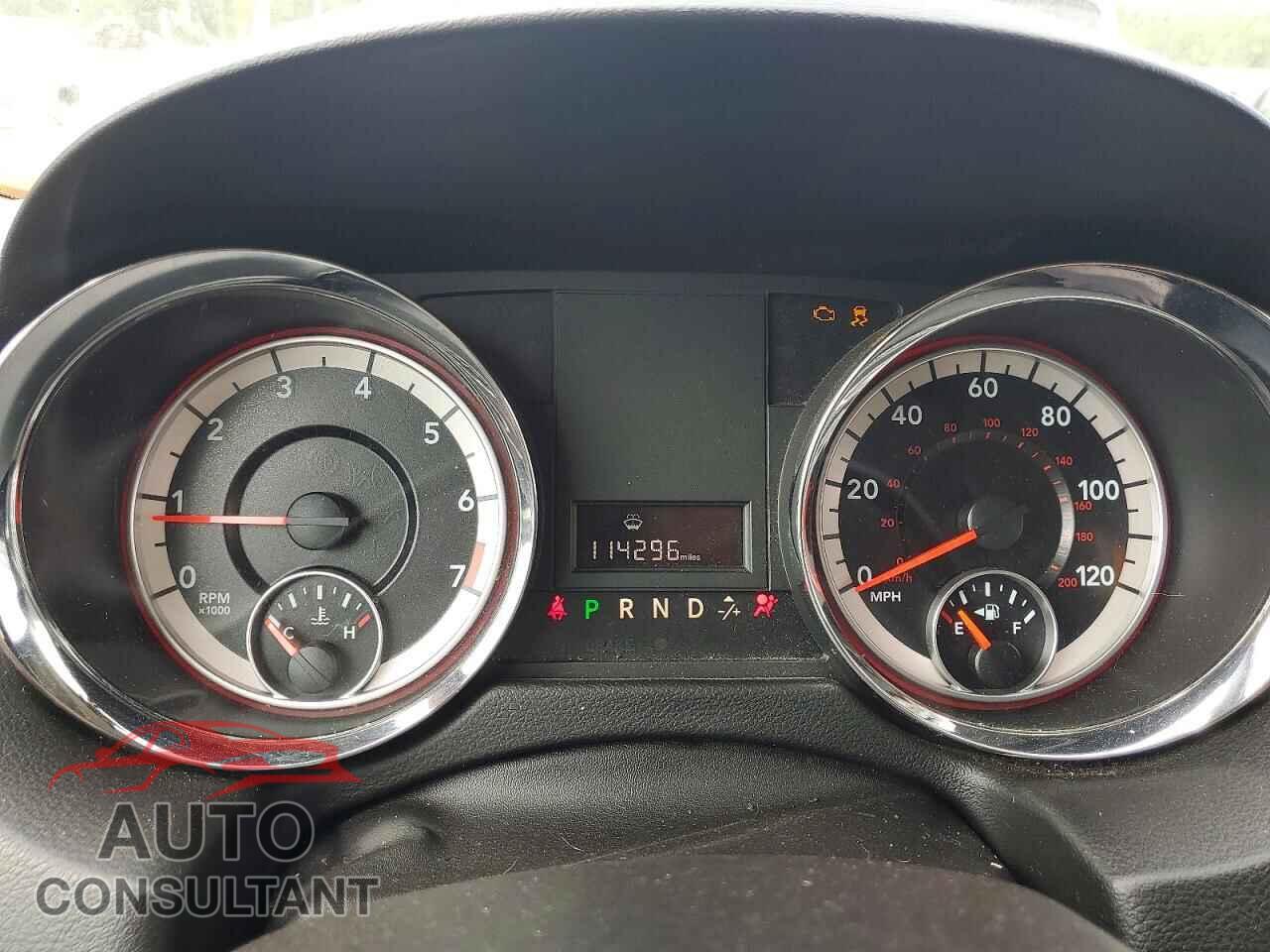 DODGE CARAVAN 2015 - 2C4RDGBG3FR649899
