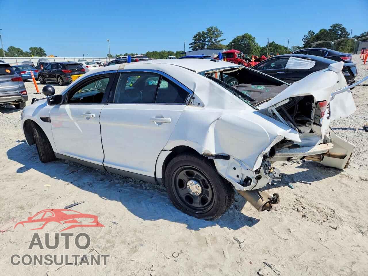 FORD TAURUS 2016 - 1FAHP2MT2GG136779