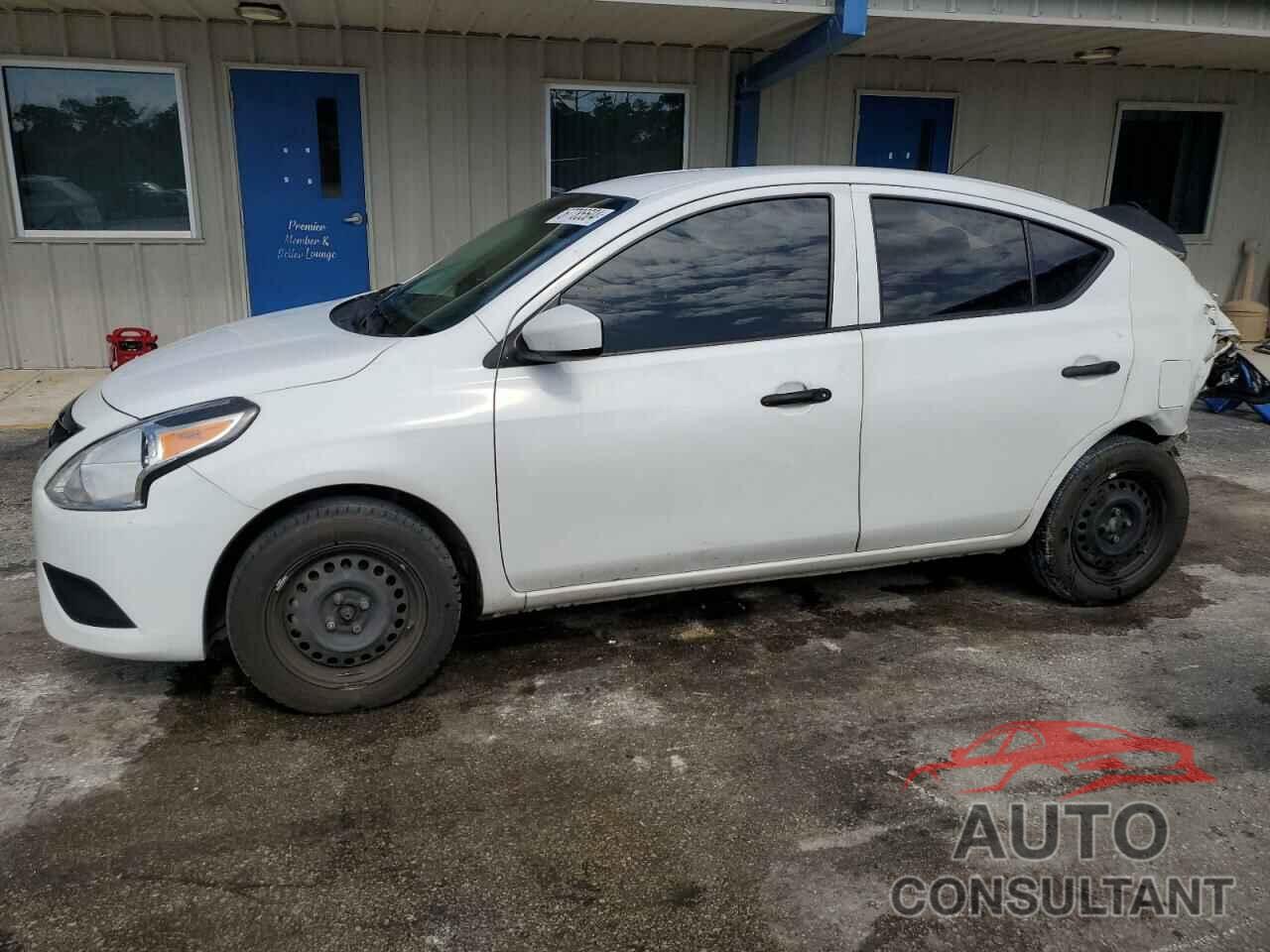 NISSAN VERSA 2019 - 3N1CN7AP5KL825804