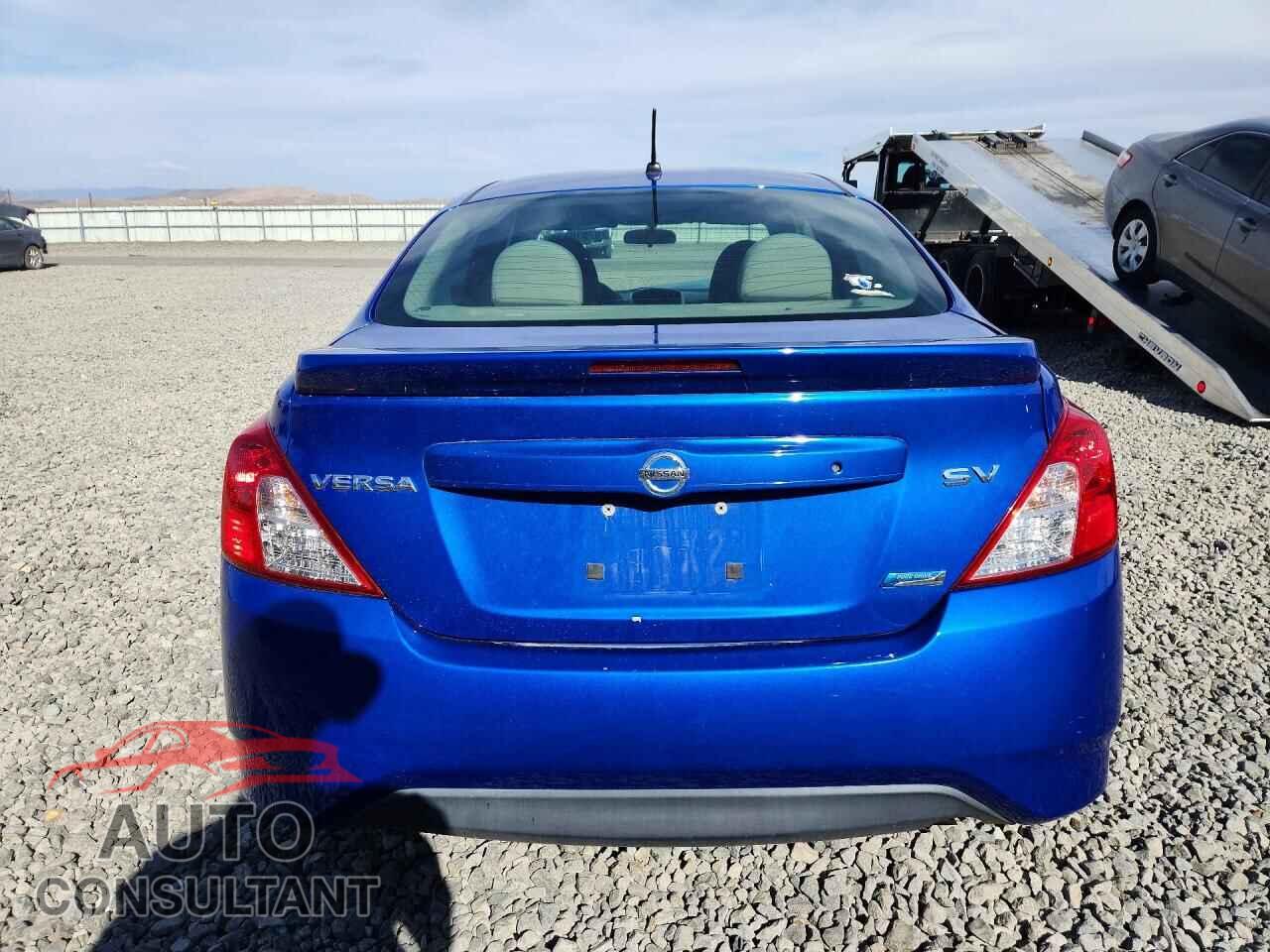 NISSAN VERSA 2015 - 3N1CN7AP1FL937604