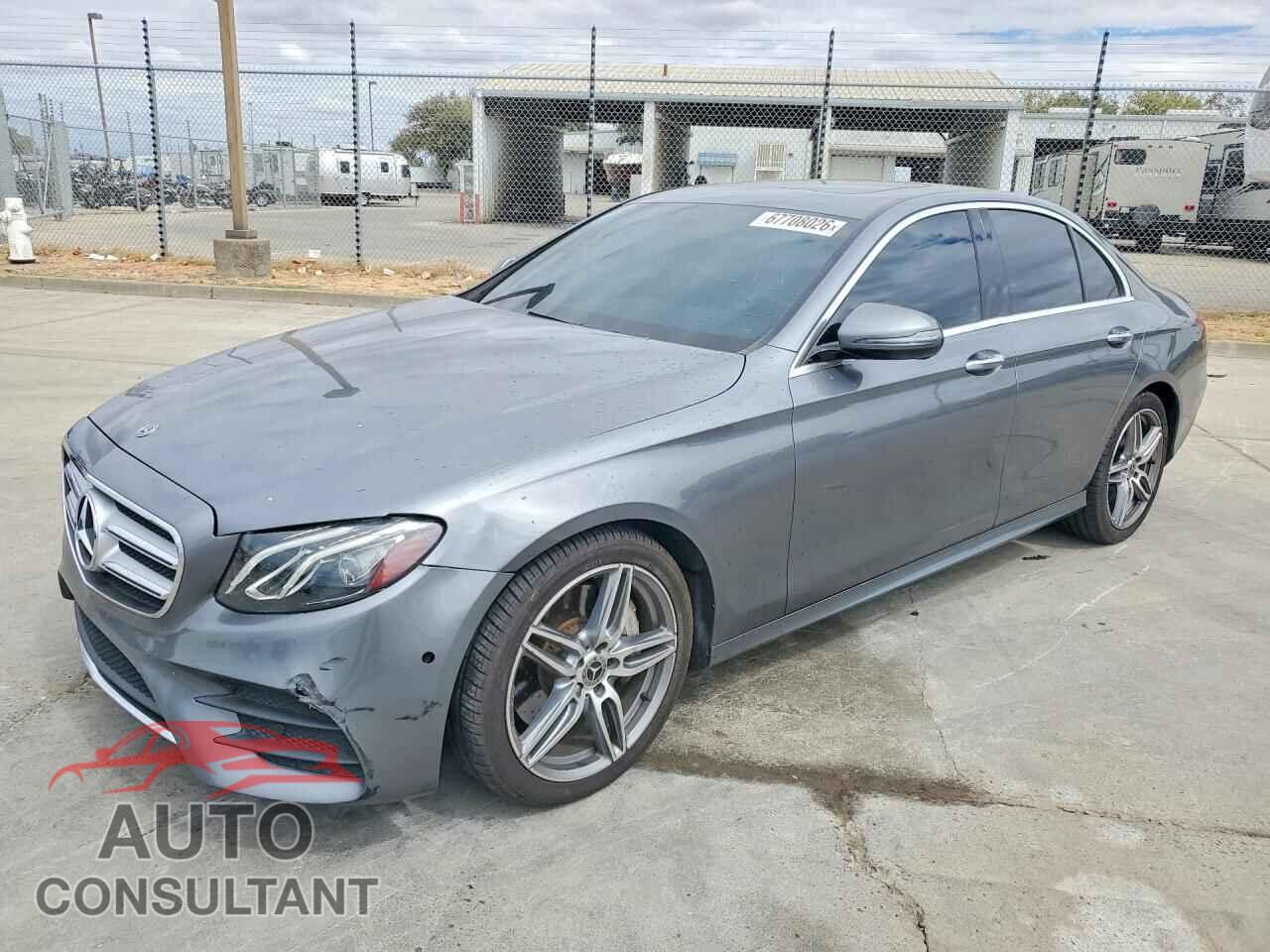 MERCEDES-BENZ E-CLASS 2018 - WDDZF4JB7JA346349