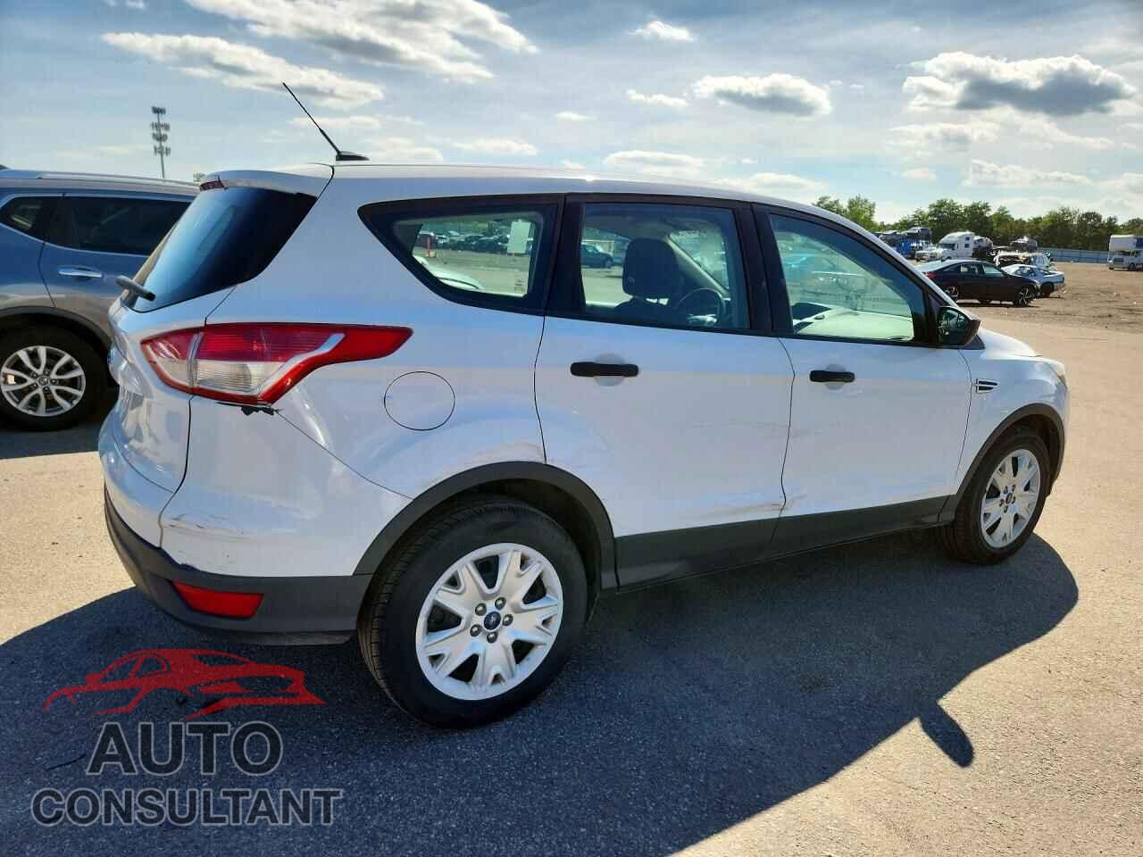 FORD ESCAPE 2016 - 1FMCU0F75GUC20657