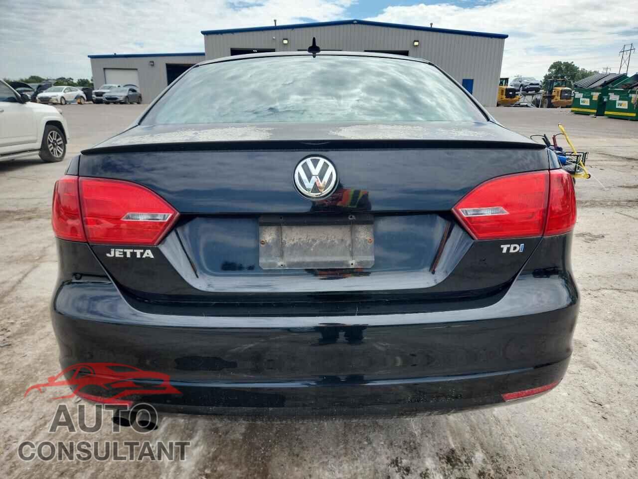 VOLKSWAGEN JETTA 2013 - 3VWLL7AJ8DM204792