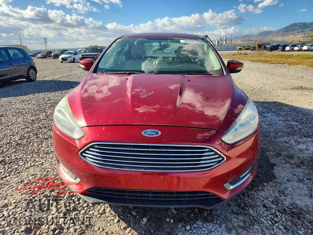 FORD FOCUS 2017 - 1FADP3J2XHL287166