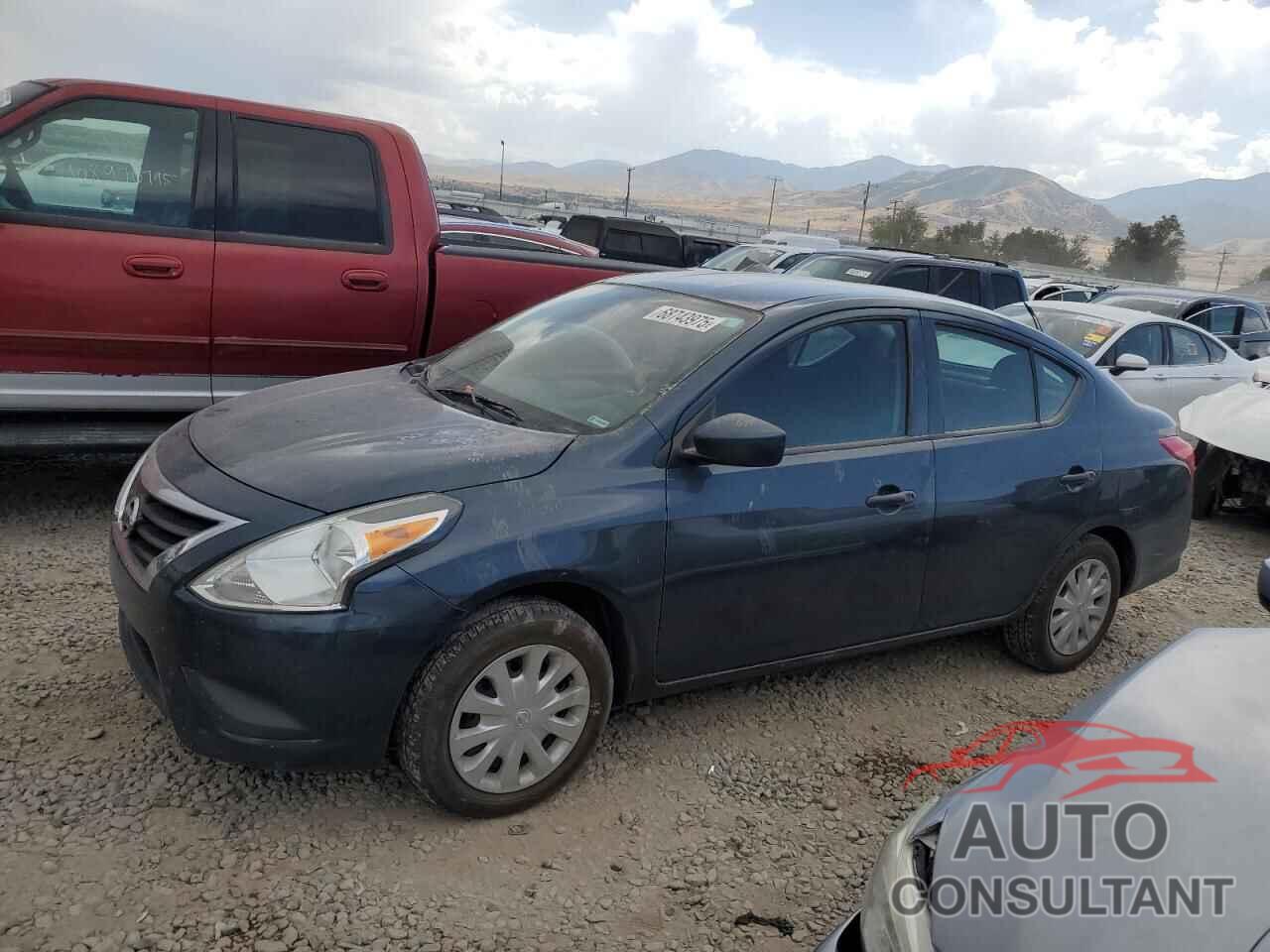 NISSAN VERSA 2017 - 3N1CN7AP5HL821633