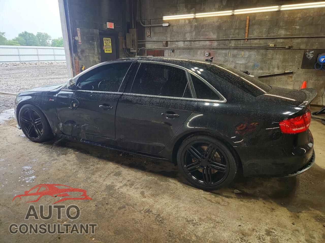 AUDI S4/RS4 2011 - WAUKGAFL6BA054988