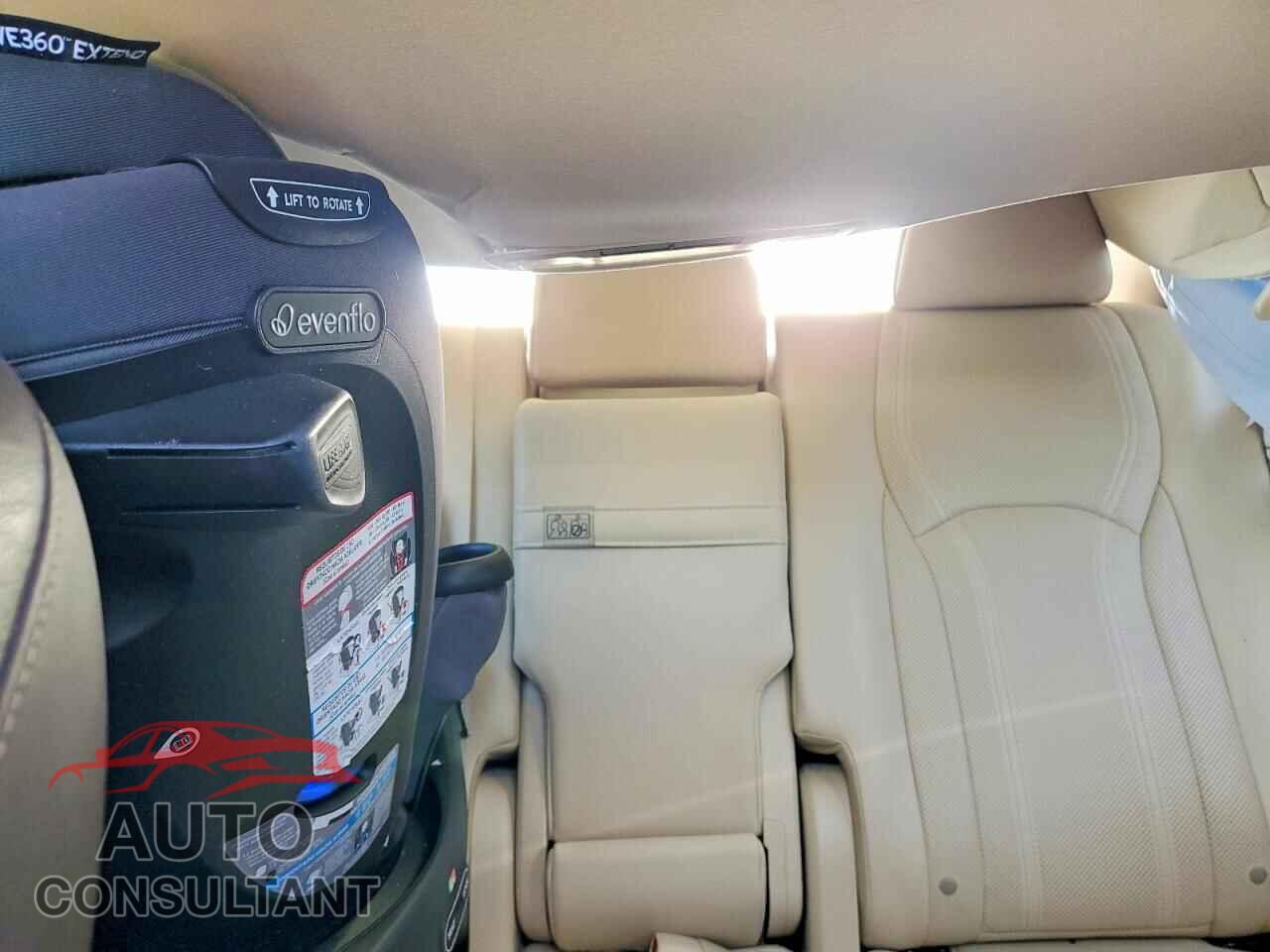 LEXUS RX350 2017 - 2T2ZZMCA1HC070614