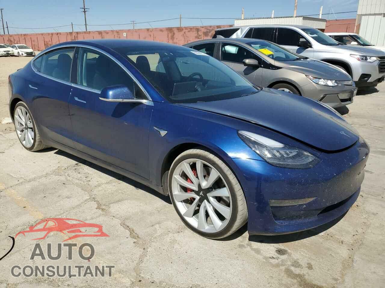 TESLA MODEL 3 2018 - 5YJ3E1EB2JF083920
