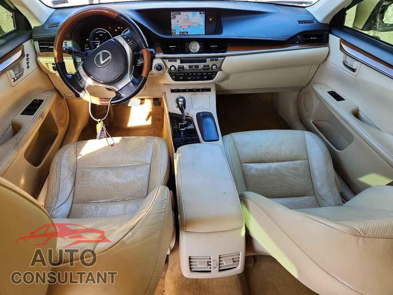 LEXUS ES300 2015 - JTHBW1GG1F2083109