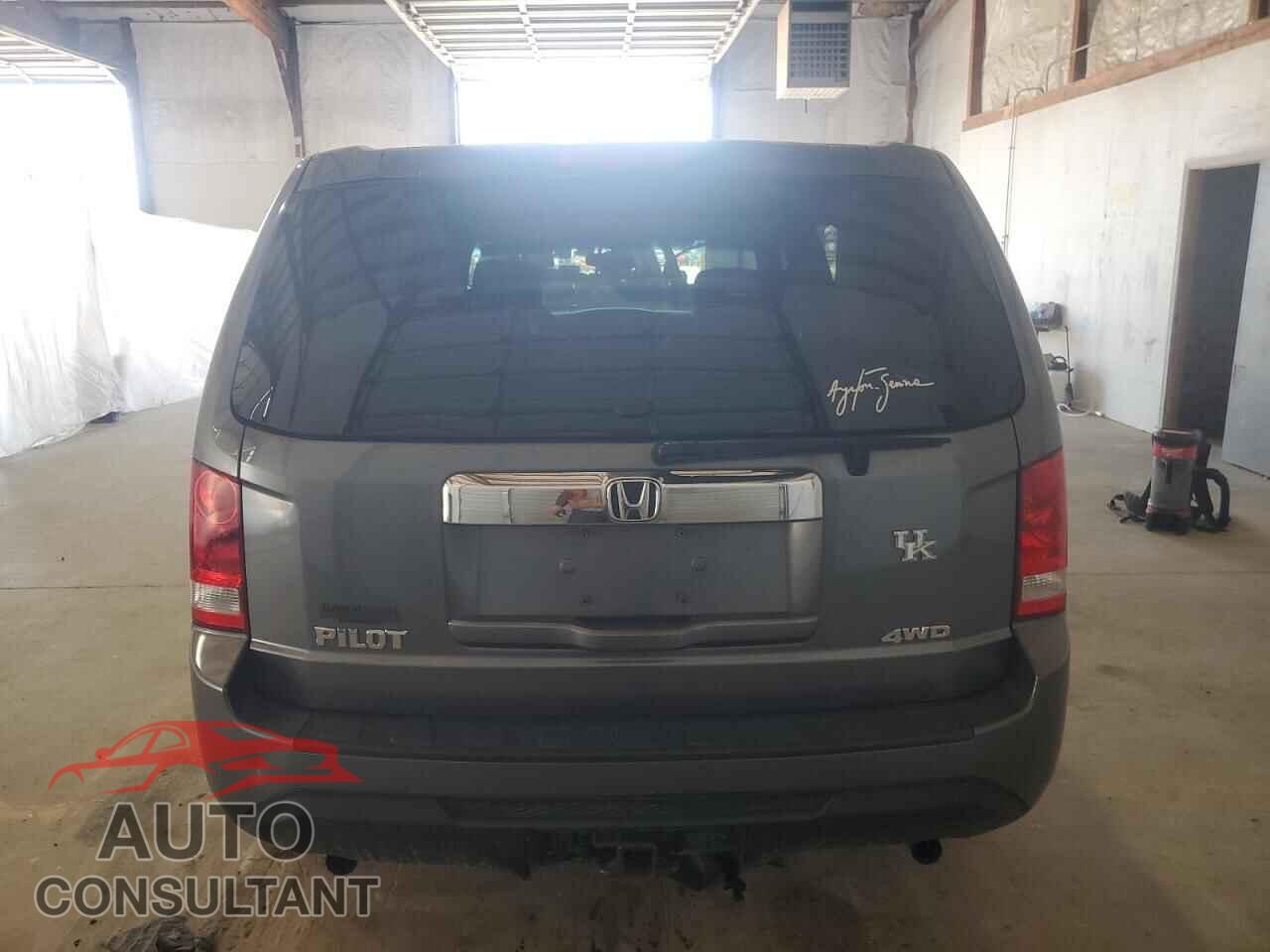 HONDA PILOT 2012 - 5FNYF4H29CB013396