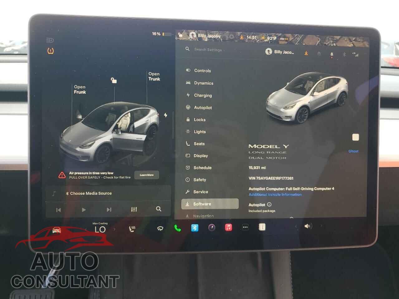 TESLA MODEL Y 2024 - 7SAYGAEE1RF177361