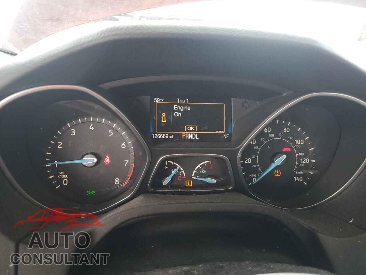 FORD FOCUS 2017 - 1FADP3F27HL241383