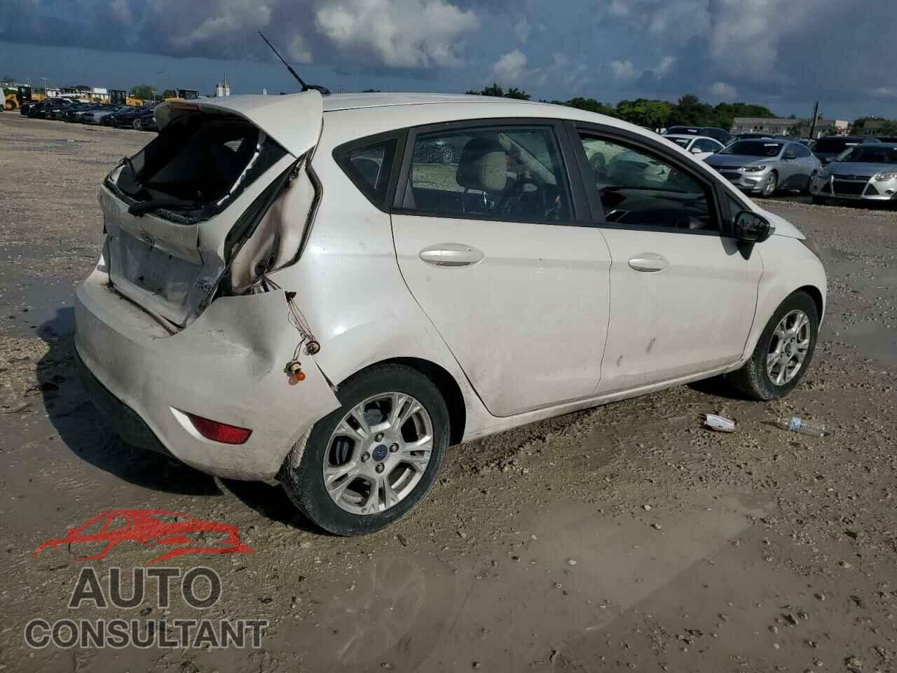 FORD FIESTA 2016 - 3FADP4EJ5GM103708