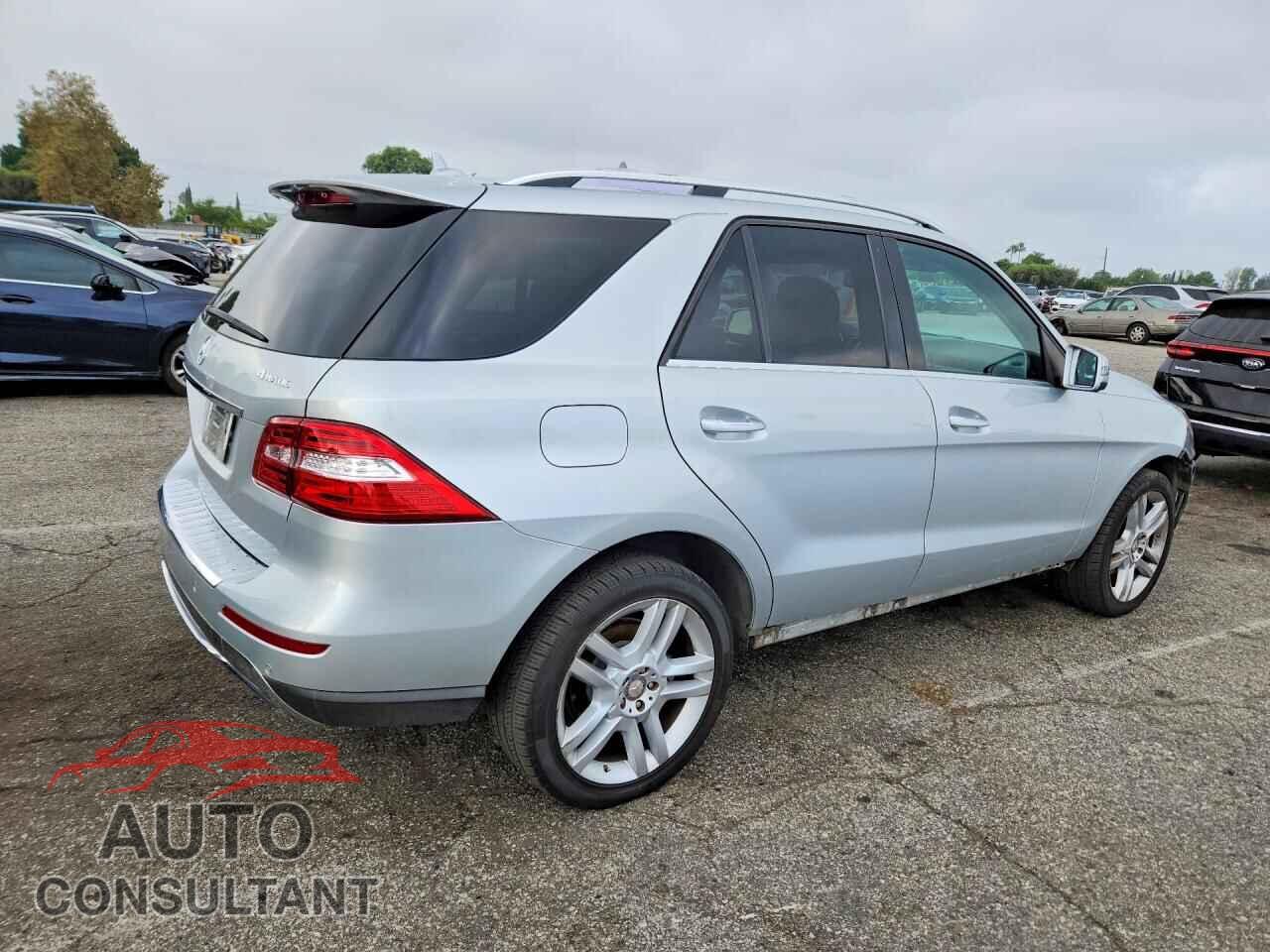 MERCEDES-BENZ M-CLASS 2015 - 4JGDA5HB3FA448877