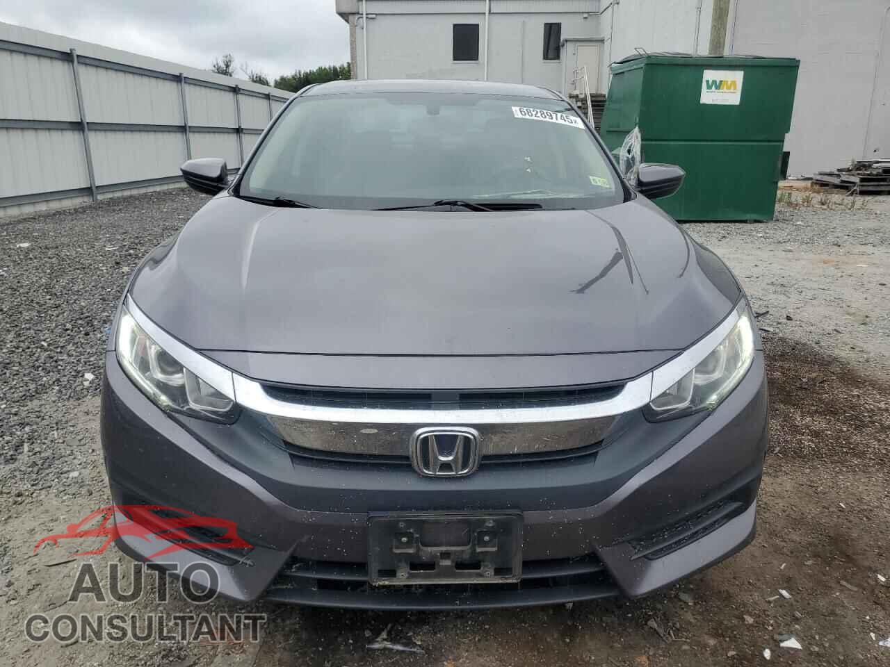 HONDA CIVIC 2018 - 2HGFC2F51JH524367