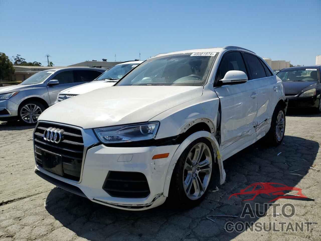 AUDI Q3 2017 - WA1JCCFS6HR008675