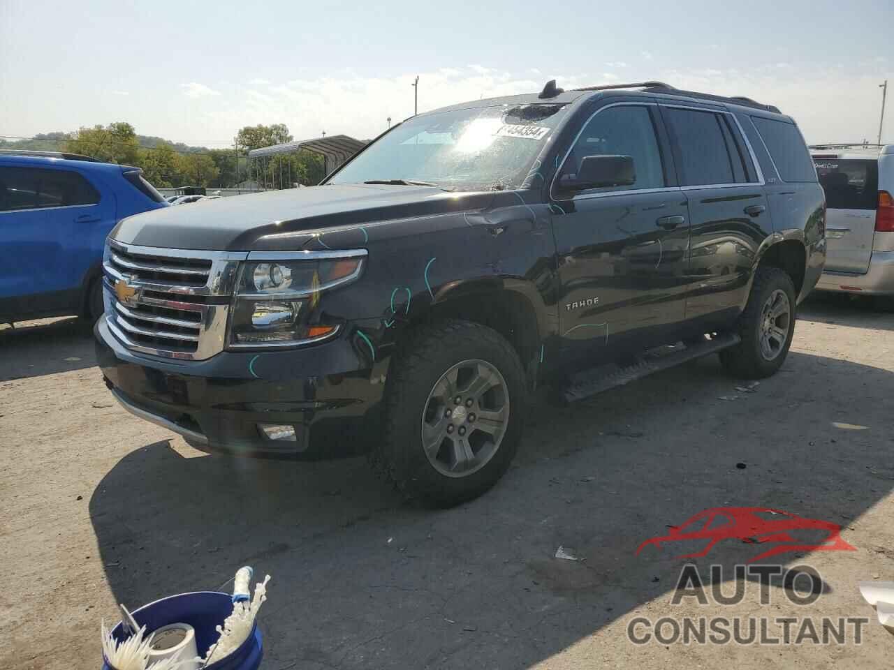 CHEVROLET TAHOE 2017 - 1GNSKBKC8HR329727