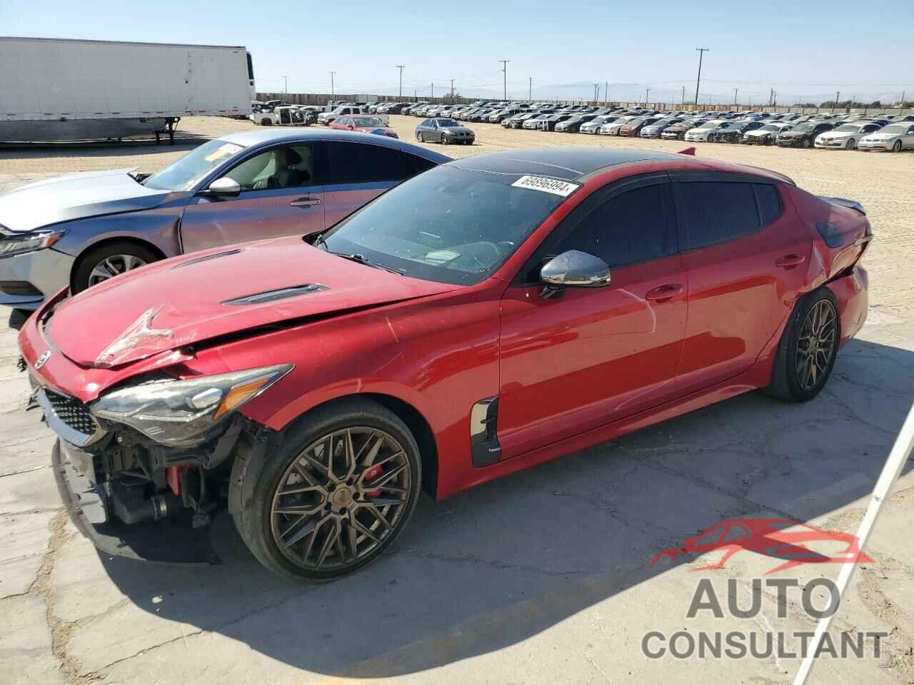 KIA STINGER 2018 - KNAE55LC3J6011631