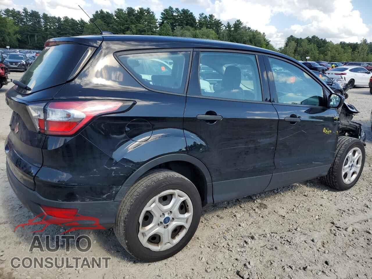 FORD ESCAPE 2018 - 1FMCU0F77JUD39964