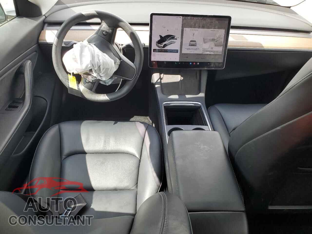 TESLA MODEL 3 2021 - 5YJ3E1EB0MF915033