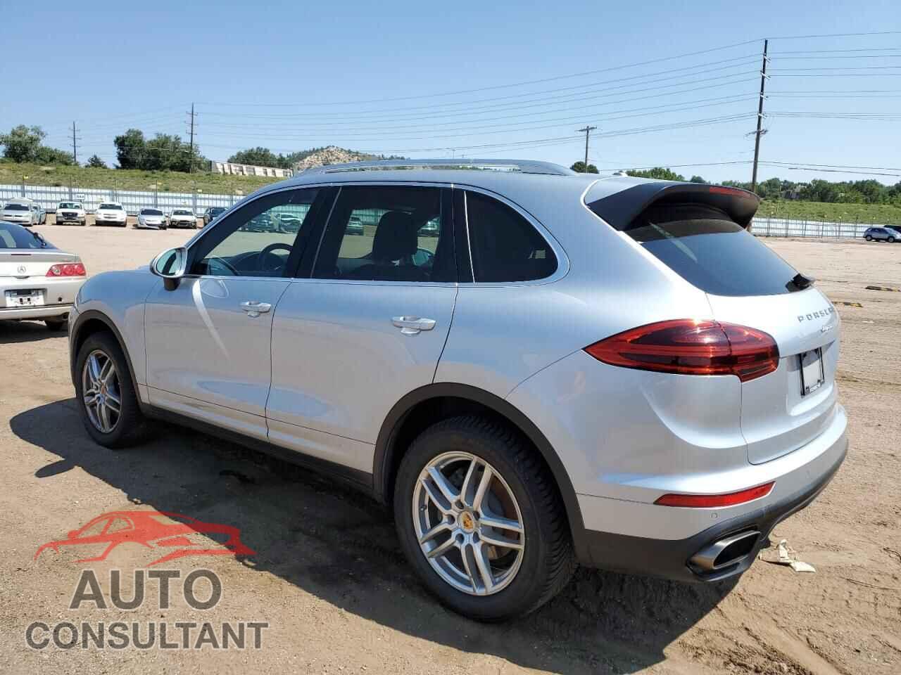 PORSCHE CAYENNE 2016 - WP1AA2A23GLA04886