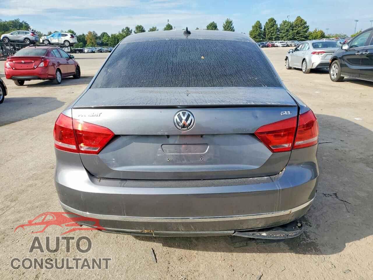 VOLKSWAGEN PASSAT 2012 - 1VWCH7A32CC110202