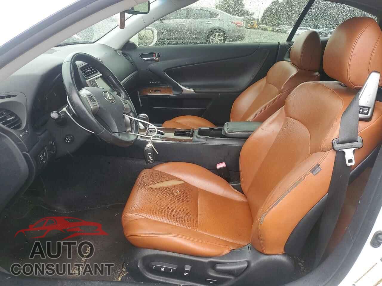 LEXUS IS 2012 - JTHFF2C26C2522754