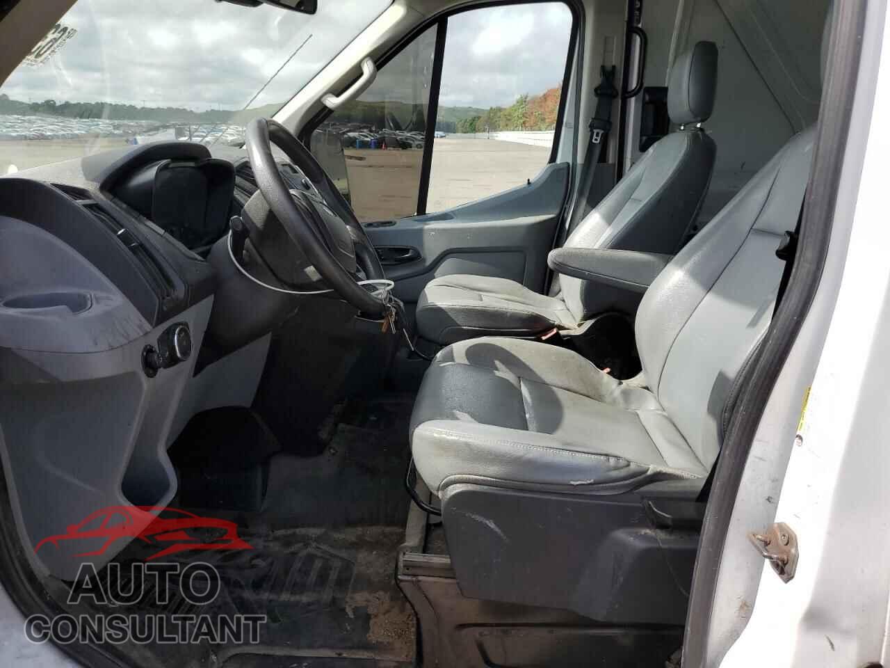 FORD TRANSIT 2016 - 1FTYR1CM2GKB40692