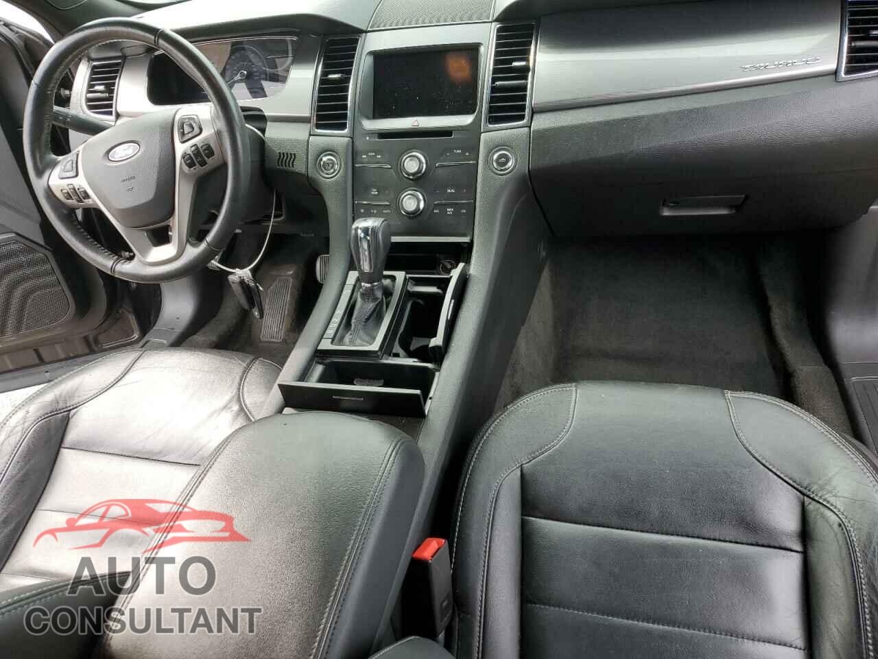 FORD TAURUS 2016 - 1FAHP2E85GG139640