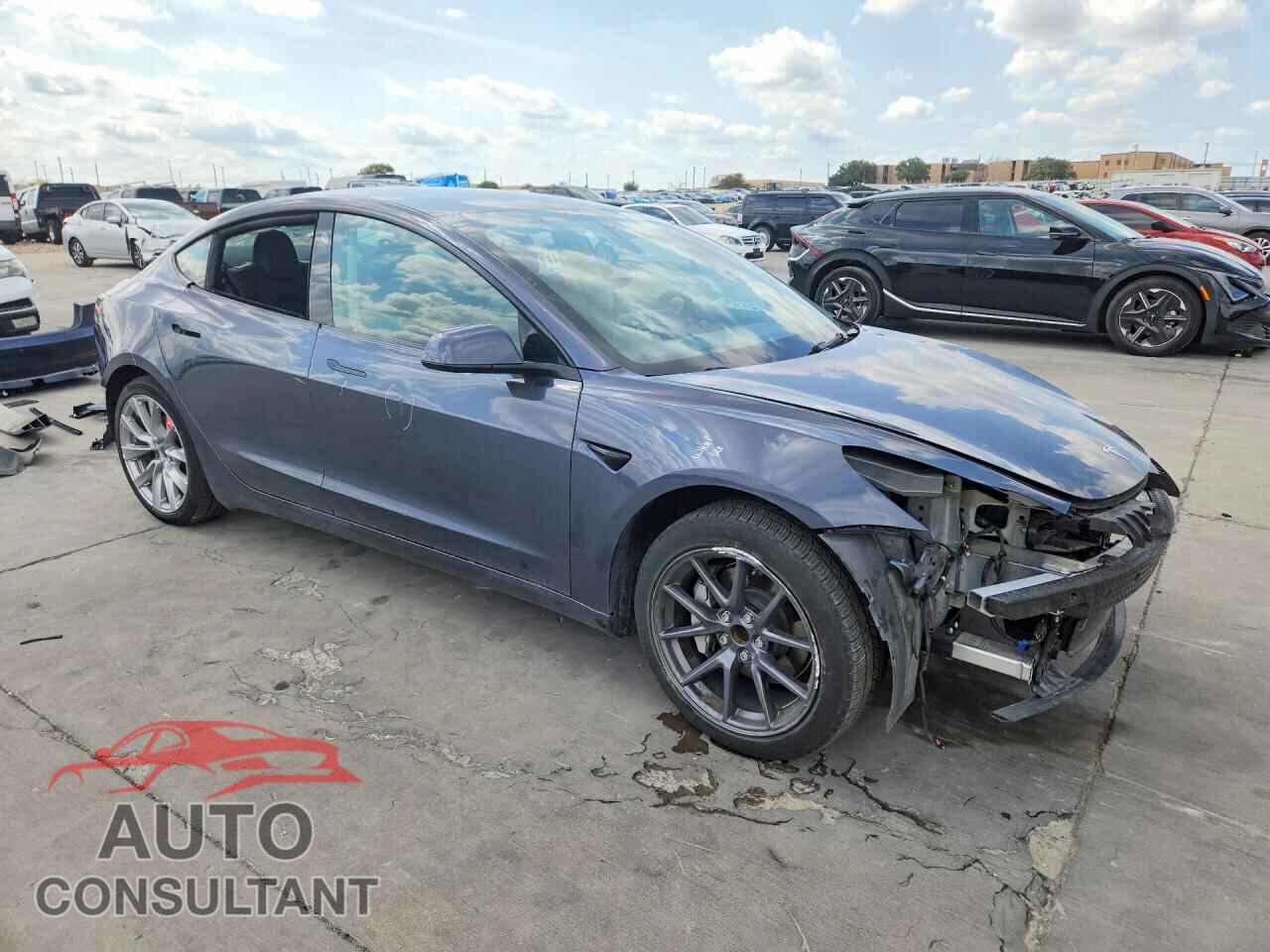 TESLA MODEL 3 2023 - 5YJ3E1EA0PF710498