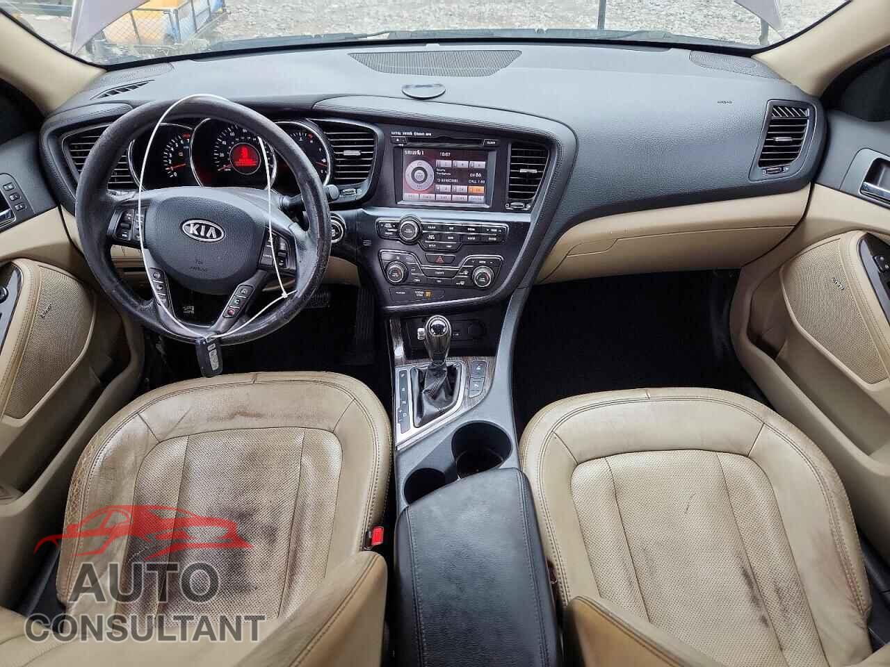 KIA OPTIMA 2011 - KNAGN4A72B5102986