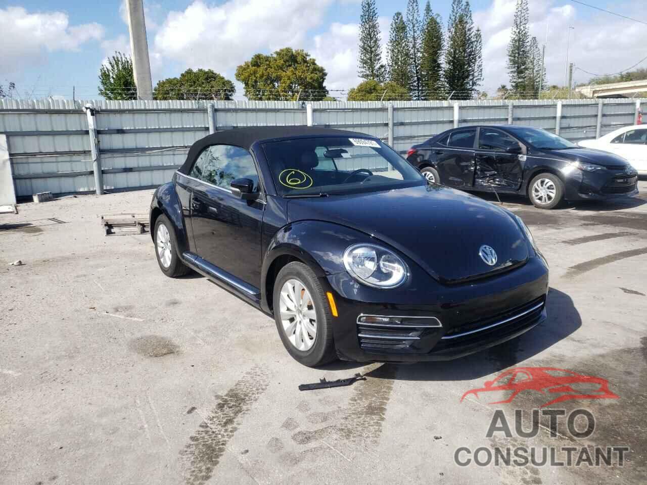 VOLKSWAGEN BEETLE 2018 - 3VW5DAAT3JM515188