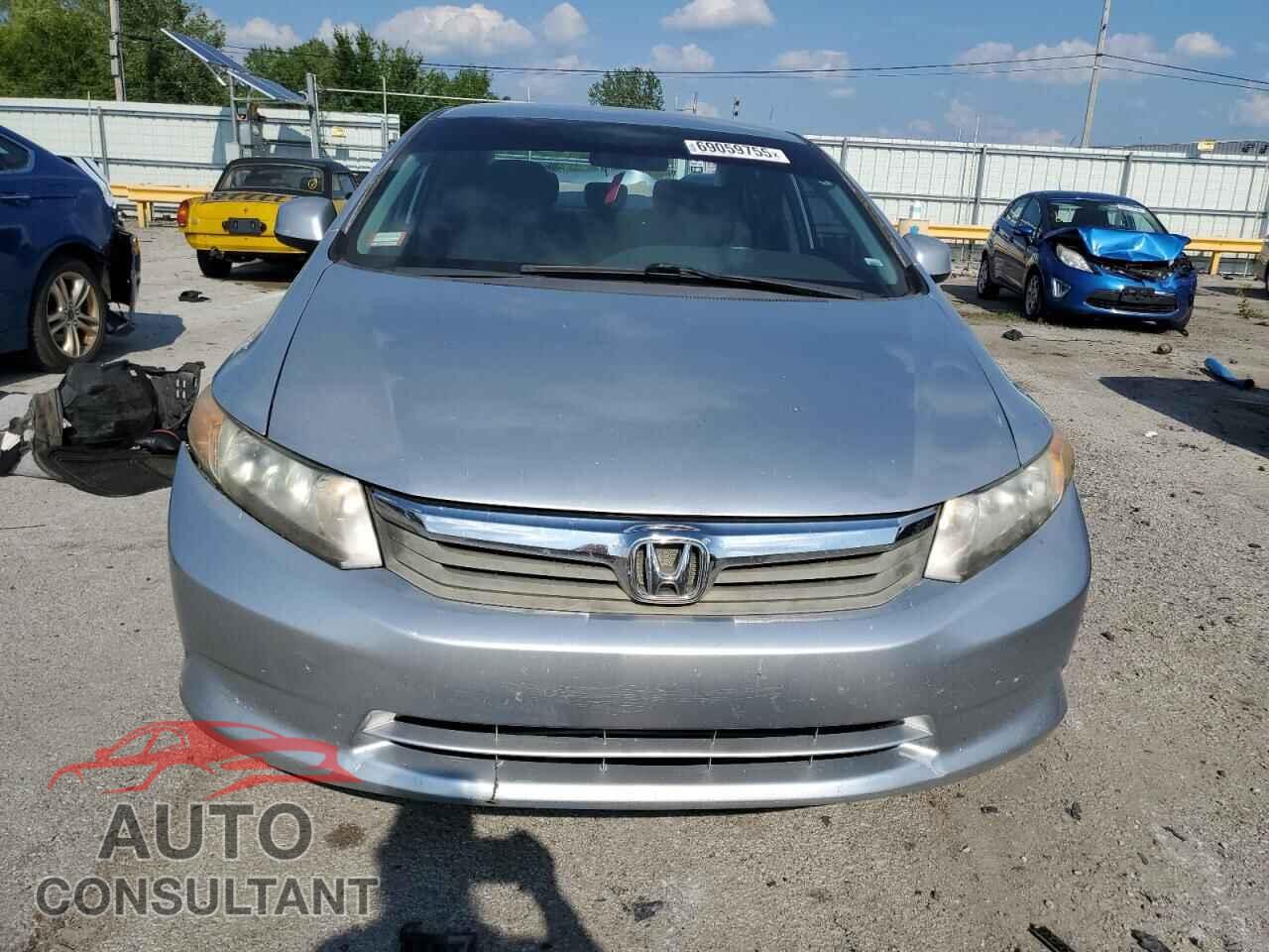 HONDA CIVIC 2012 - 2HGFB2F55CH333380