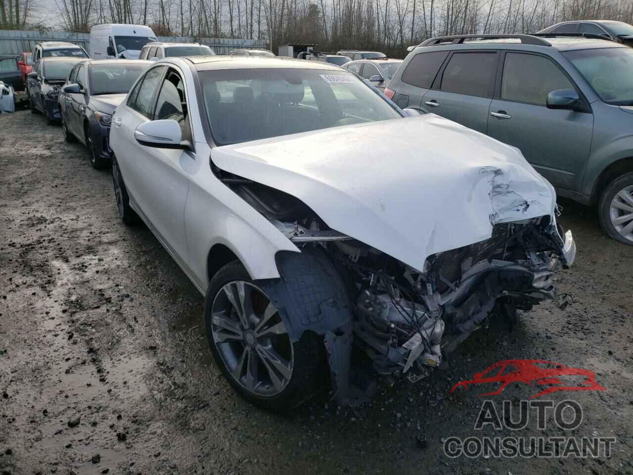 MERCEDES-BENZ C-CLASS 2015 - 55SWF4KB9FU016852