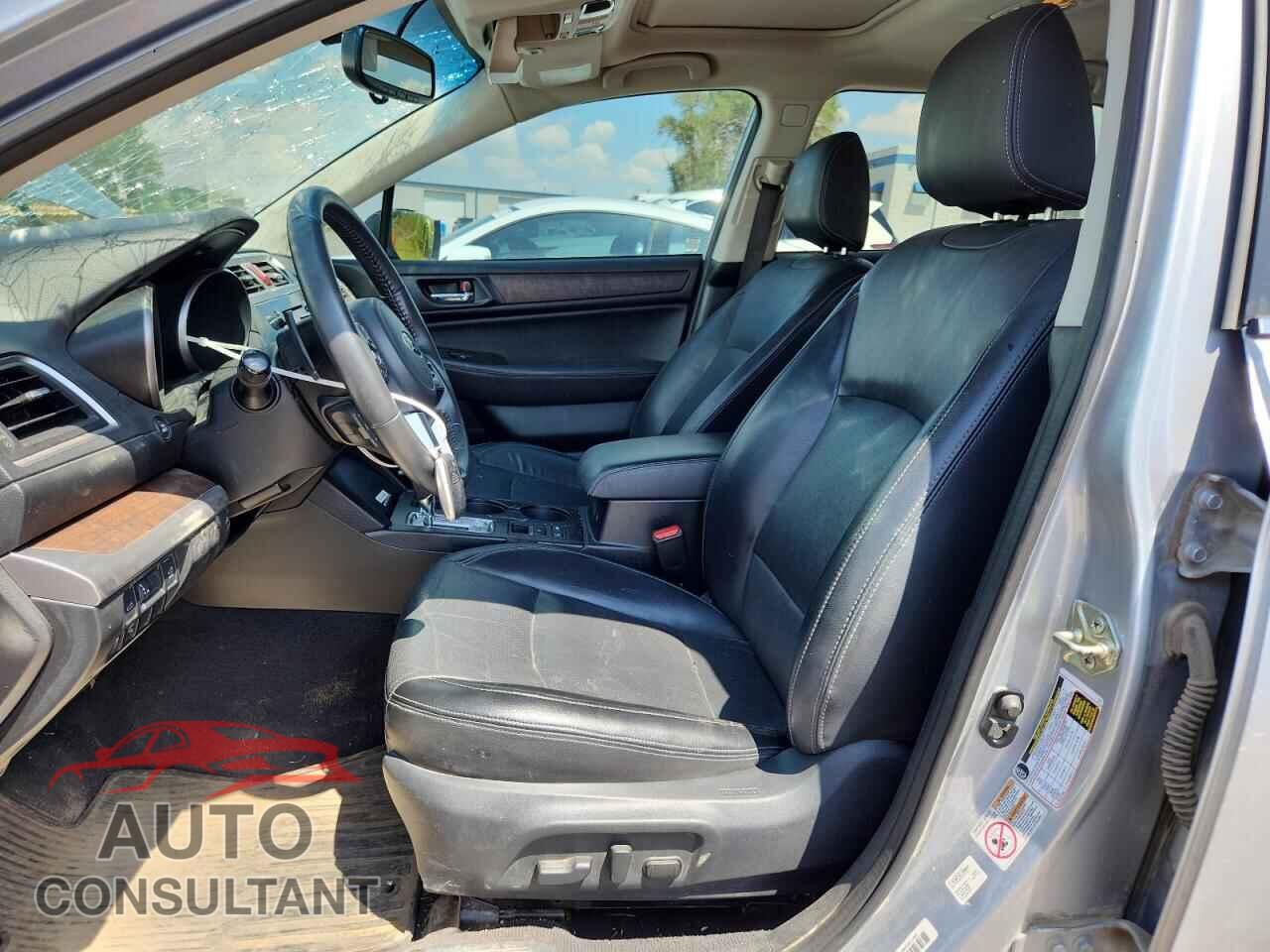 SUBARU OUTBACK 2017 - 4S4BSAKC3H3328552