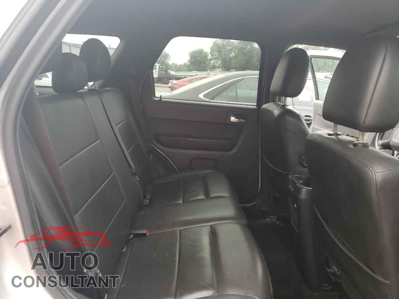 FORD ESCAPE 2011 - 1FMCU9EG7BKC13834