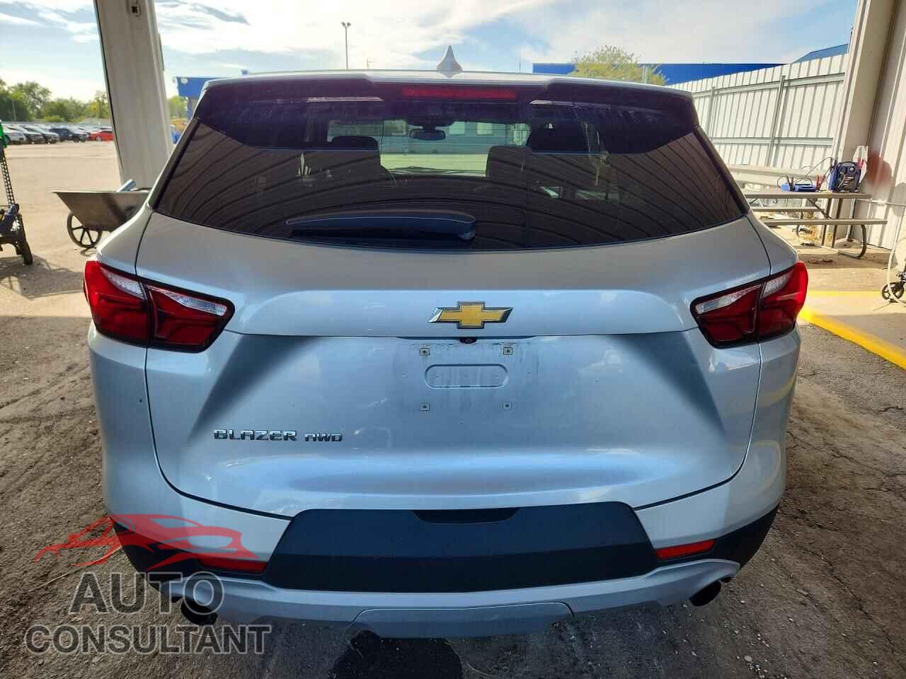CHEVROLET BLAZER 2020 - 3GNKBHRS3LS586039