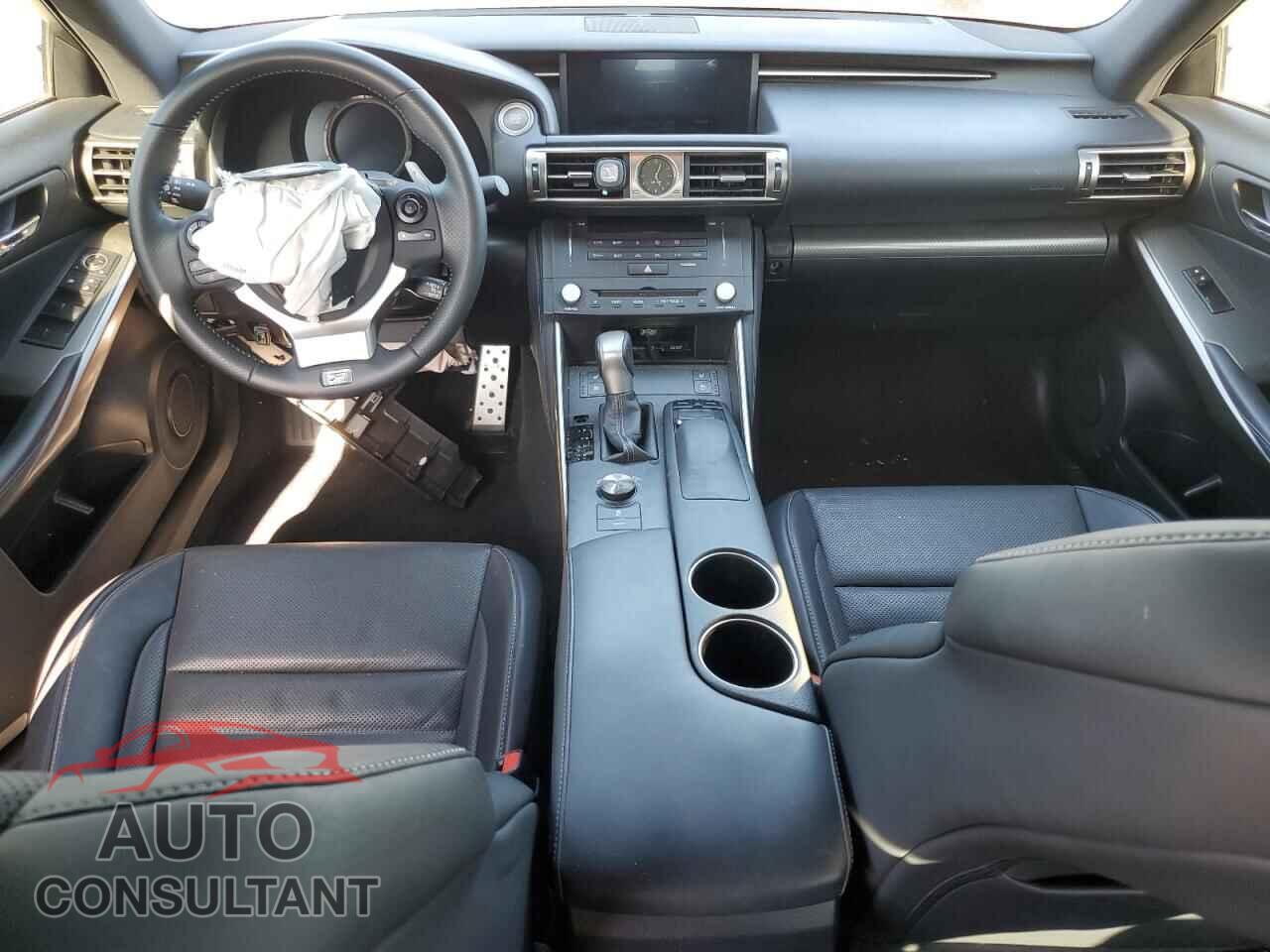 LEXUS IS 2015 - JTHBE1D29F5014694