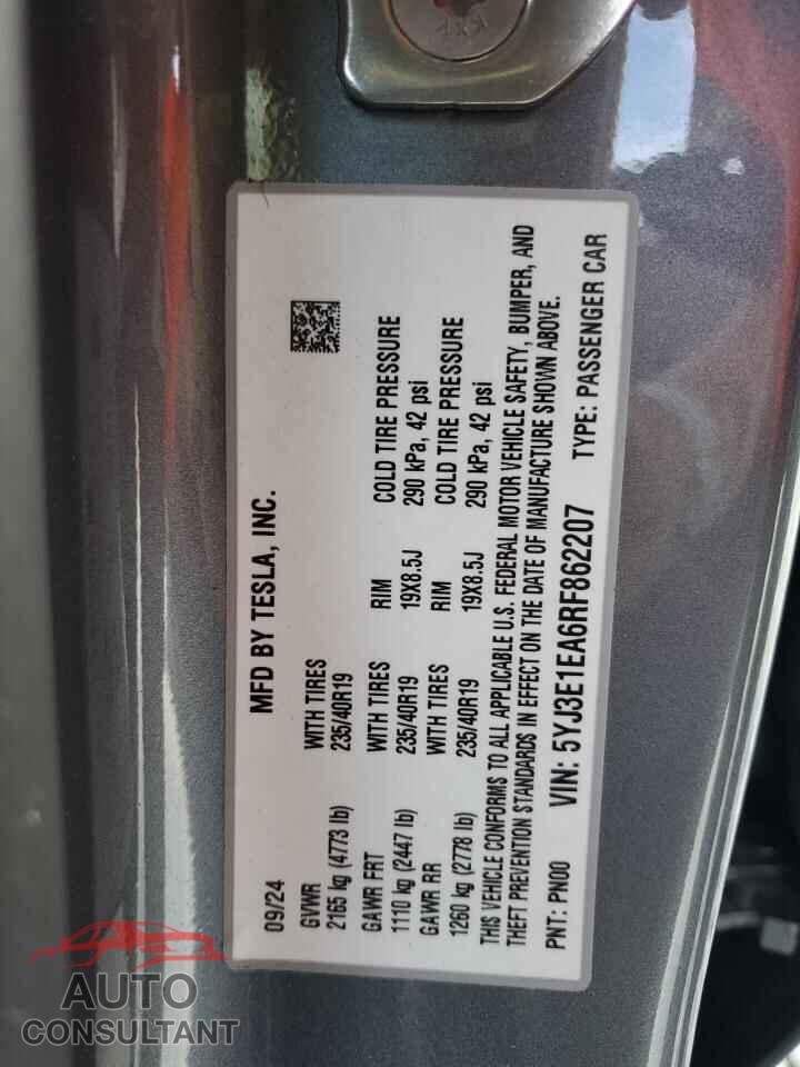TESLA MODEL 3 2024 - 5YJ3E1EA6RF862207