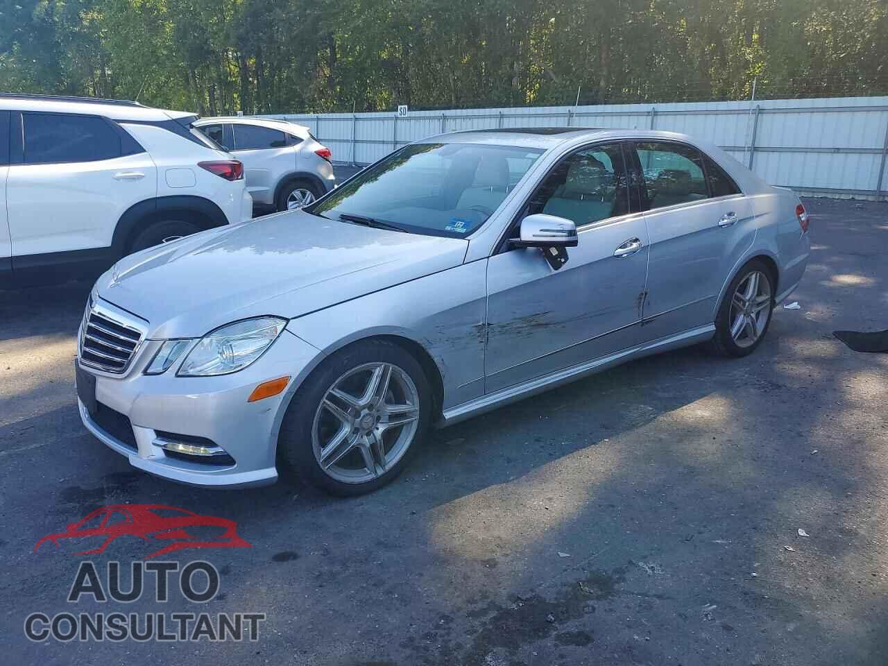 MERCEDES-BENZ E-CLASS 2013 - WDDHF8JB2DA734516