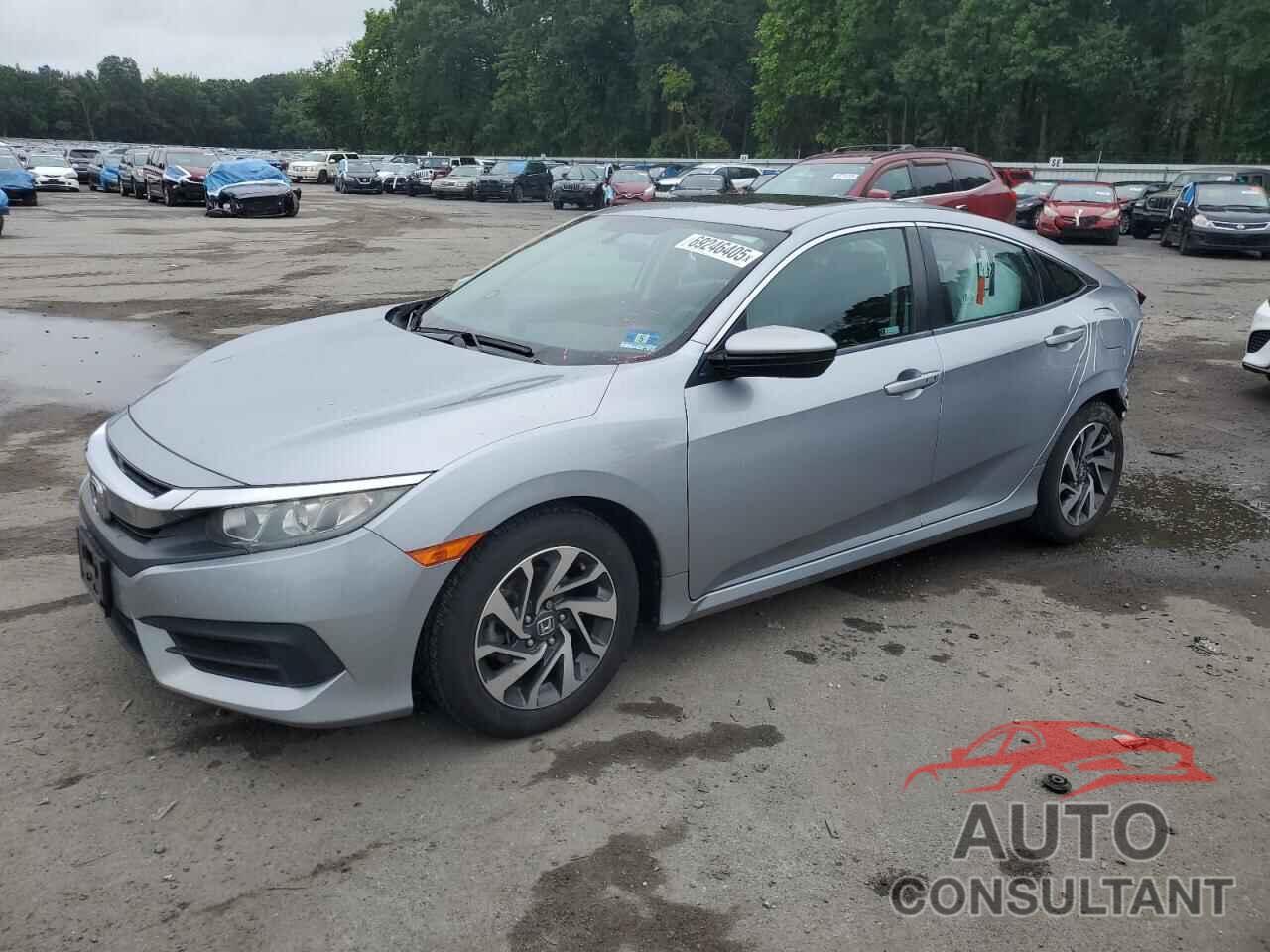 HONDA CIVIC 2018 - 2HGFC2F73JH556397