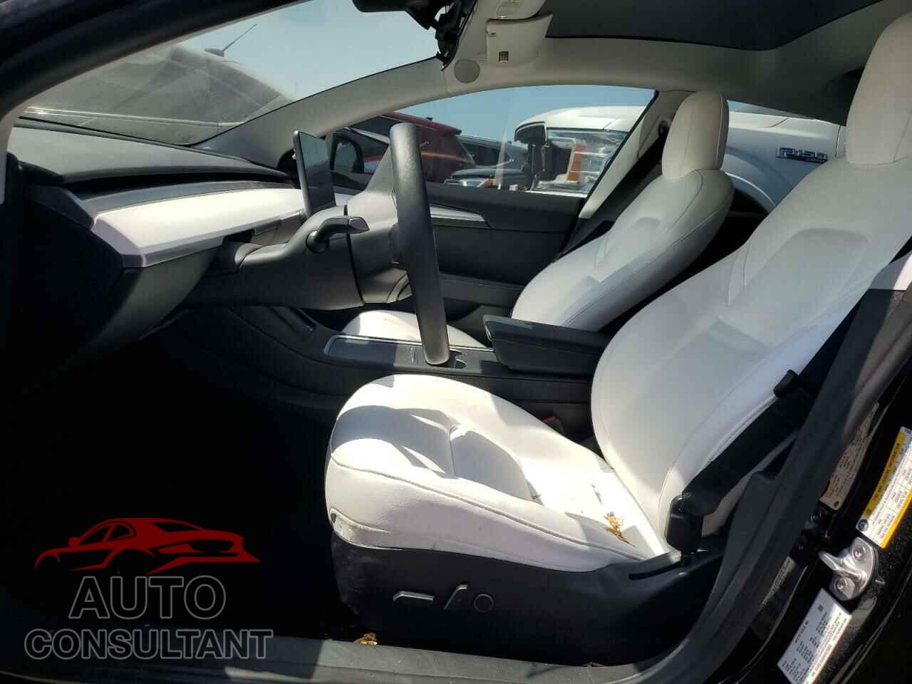 TESLA MODEL 3 2022 - 5YJ3E1EA6NF373686