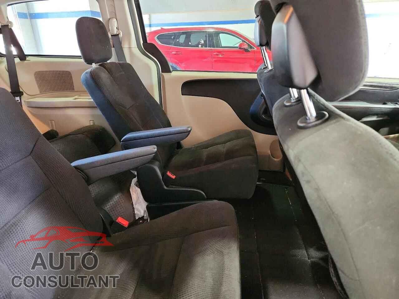DODGE CARAVAN 2015 - 2C4RDGCG0FR547961