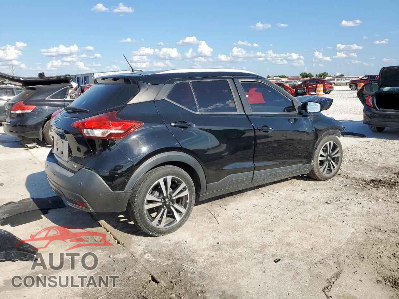 NISSAN KICKS 2020 - 3N1CP5CV4LL512691