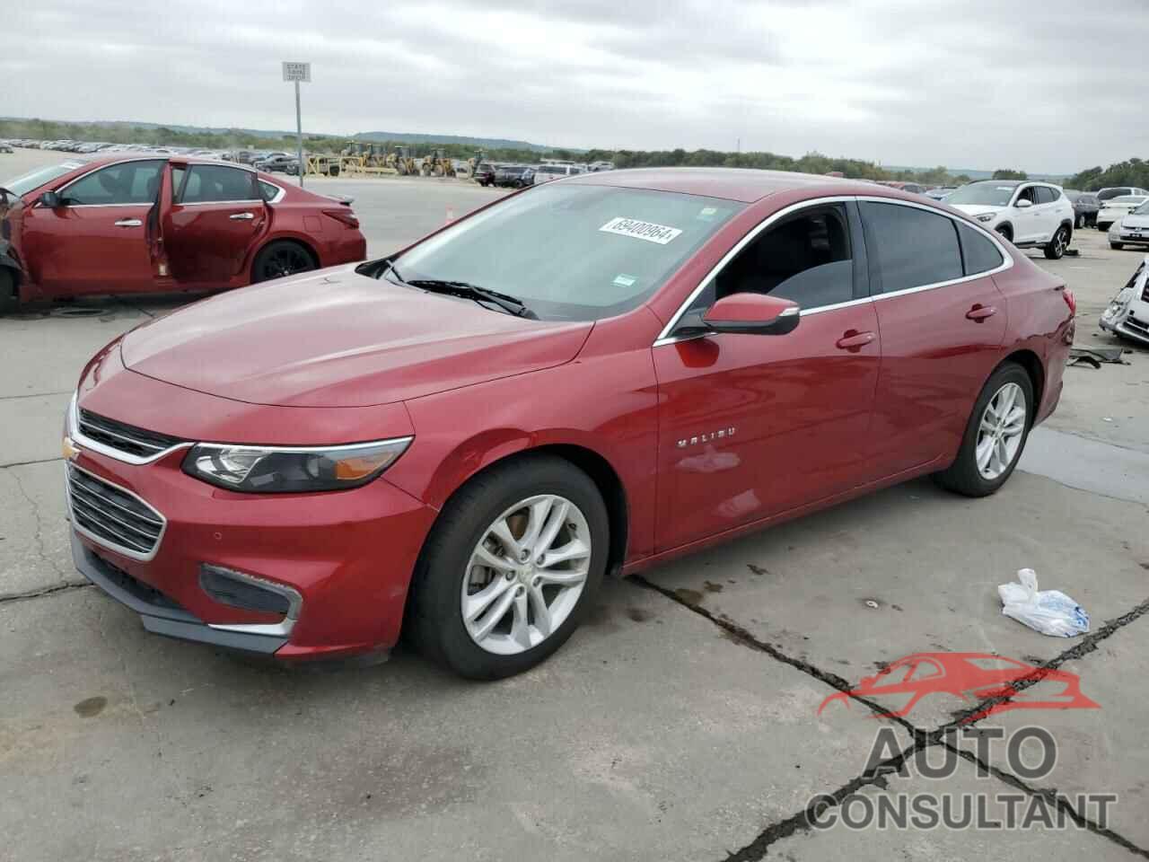 CHEVROLET MALIBU 2018 - 1G1ZD5ST1JF272547